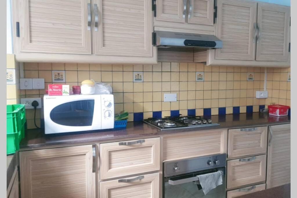 Well Equipped Peaceful 3 Bedroom Apartment Flic-en-Flacq Eksteriør bilde